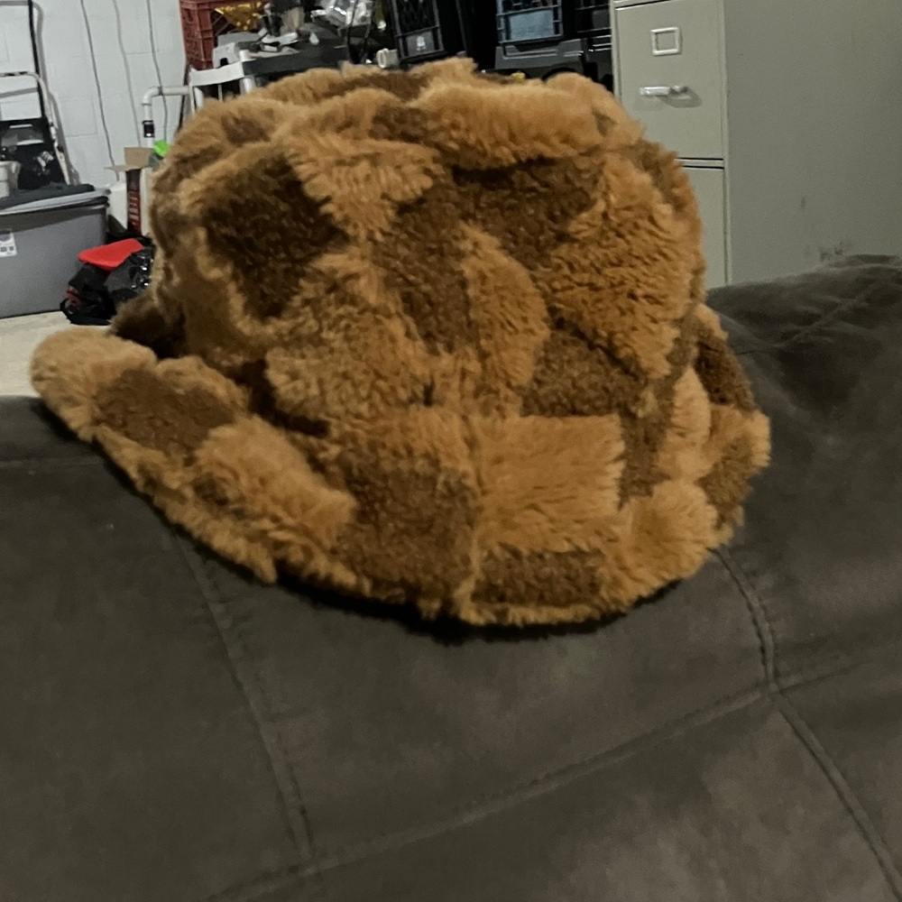 Cozy Brown Faux Fur Bucket Hat